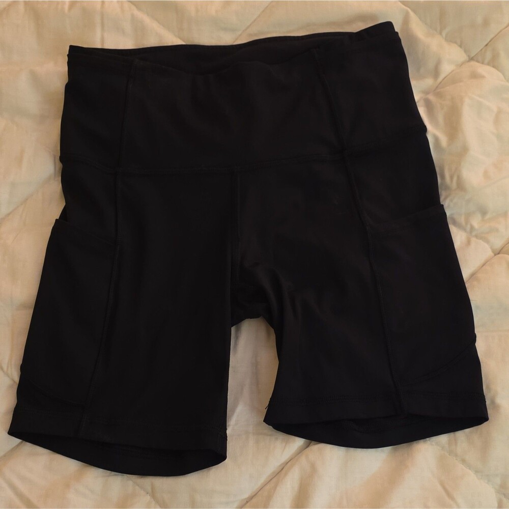 Lululemon Women’s Black Biker Shorts Size 4 Pull-On Stretch